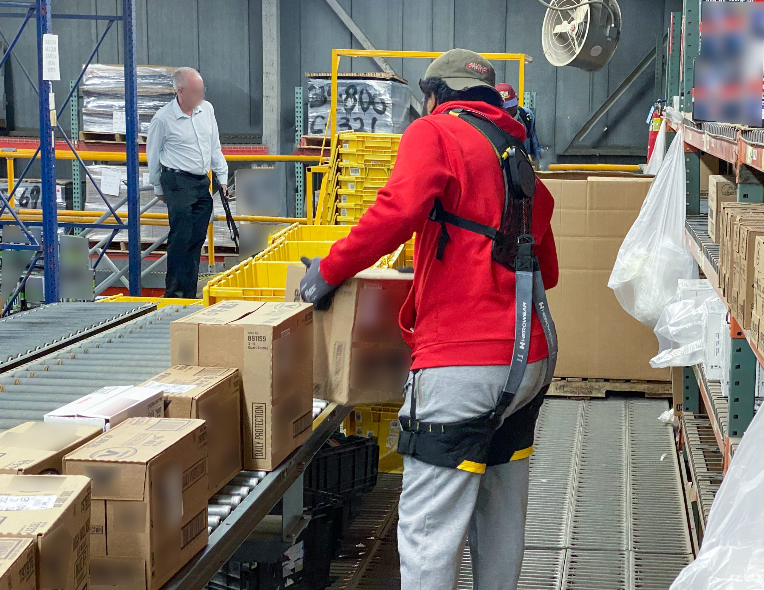 HeroWear_Apex2-Logistics_02-scaled